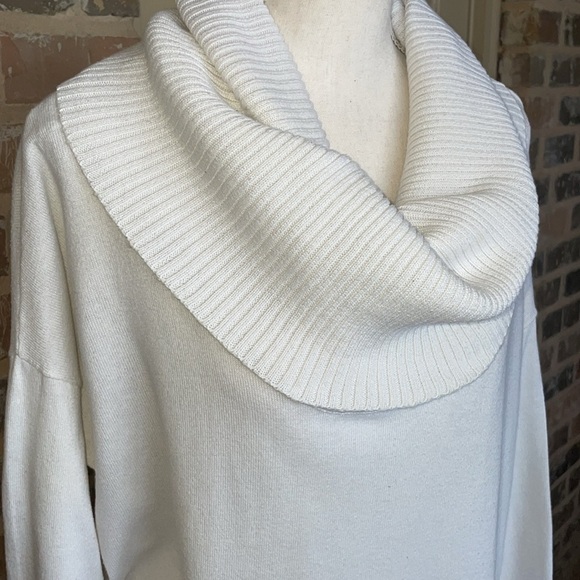 Michael Kors Cream White Cotton Statement Fringe Sweater Shawl Funnel Collar LRG - Picture 3 of 15